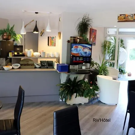 Hotel Riv'hotel 2*