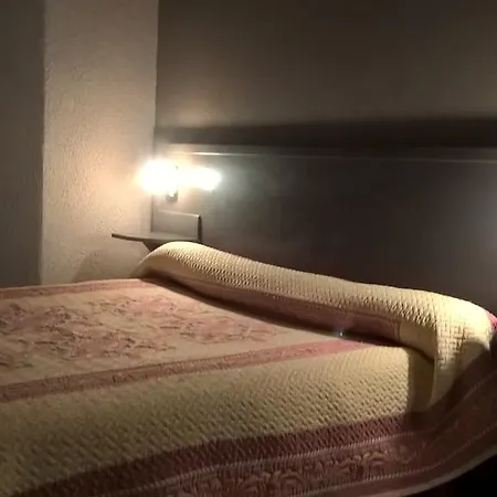 Riv'hotel ホテル 2*