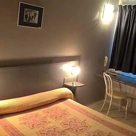 Riv'hotel