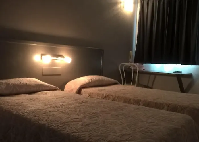 Riv'hotel 2* Maleville