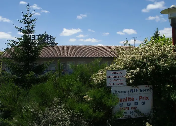 Riv'hotel Отель Maleville