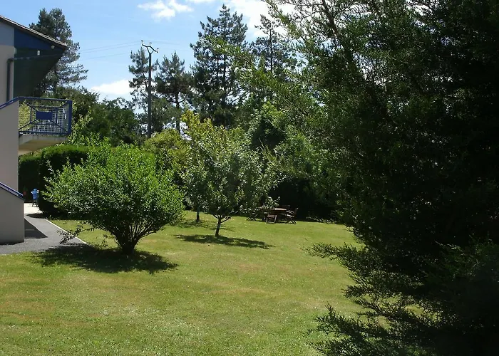 Riv'hotel Отель Maleville